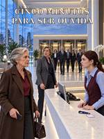 A Senhora Idosa Que Pediu Cinco Minutos